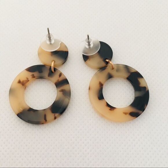Blonde Leopard Tortoiseshell Acetate Circle Drop Earrings NWT - Picture 5 of 7